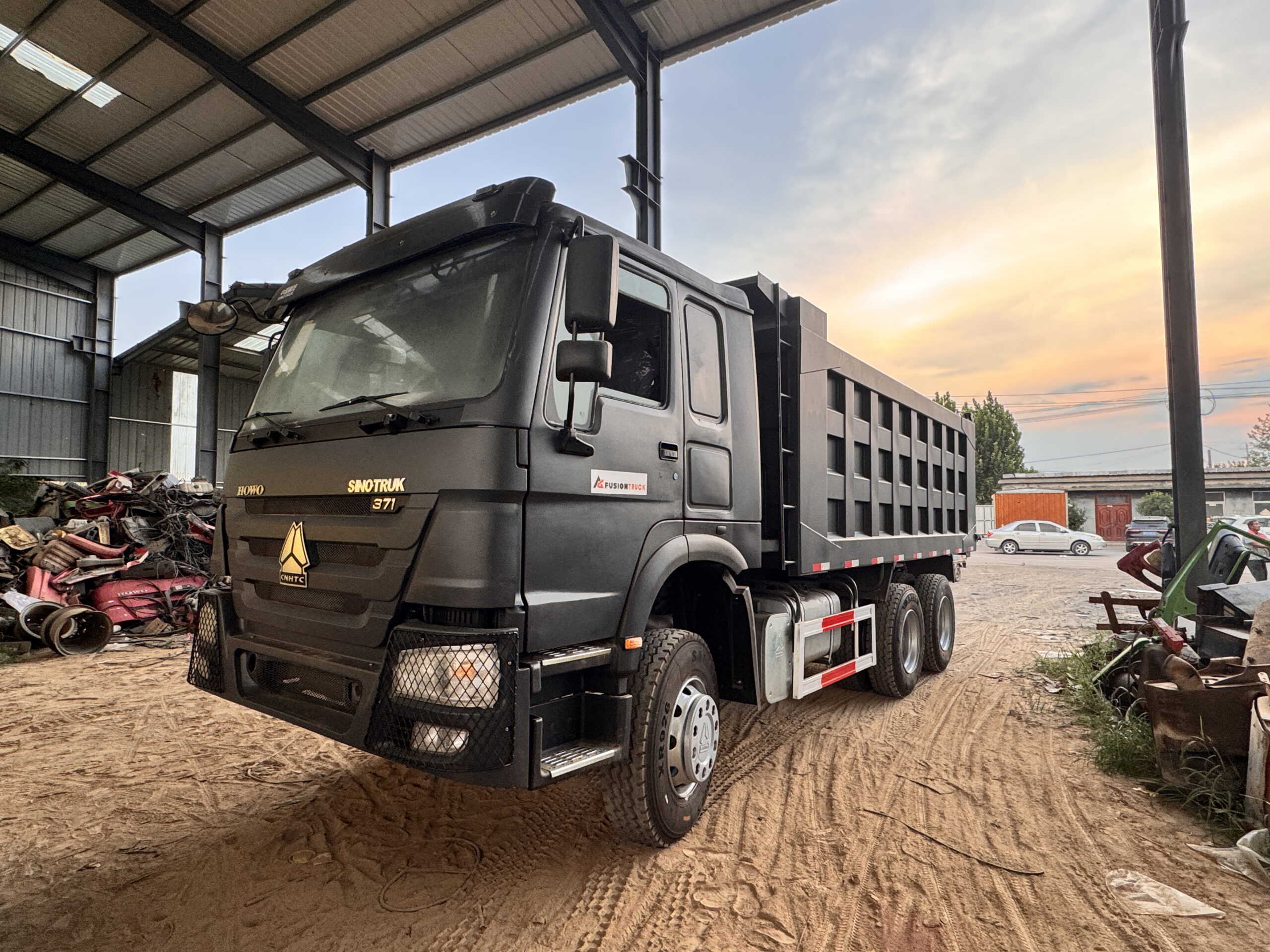Sinotruk Brand 6×4 8×4 10 Wheel 40 Cubic Howo Truck Tipper Tipping Dumper Truck Used Dump Trucks
